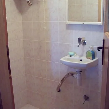 Huzurlu Eviniz Apartman
